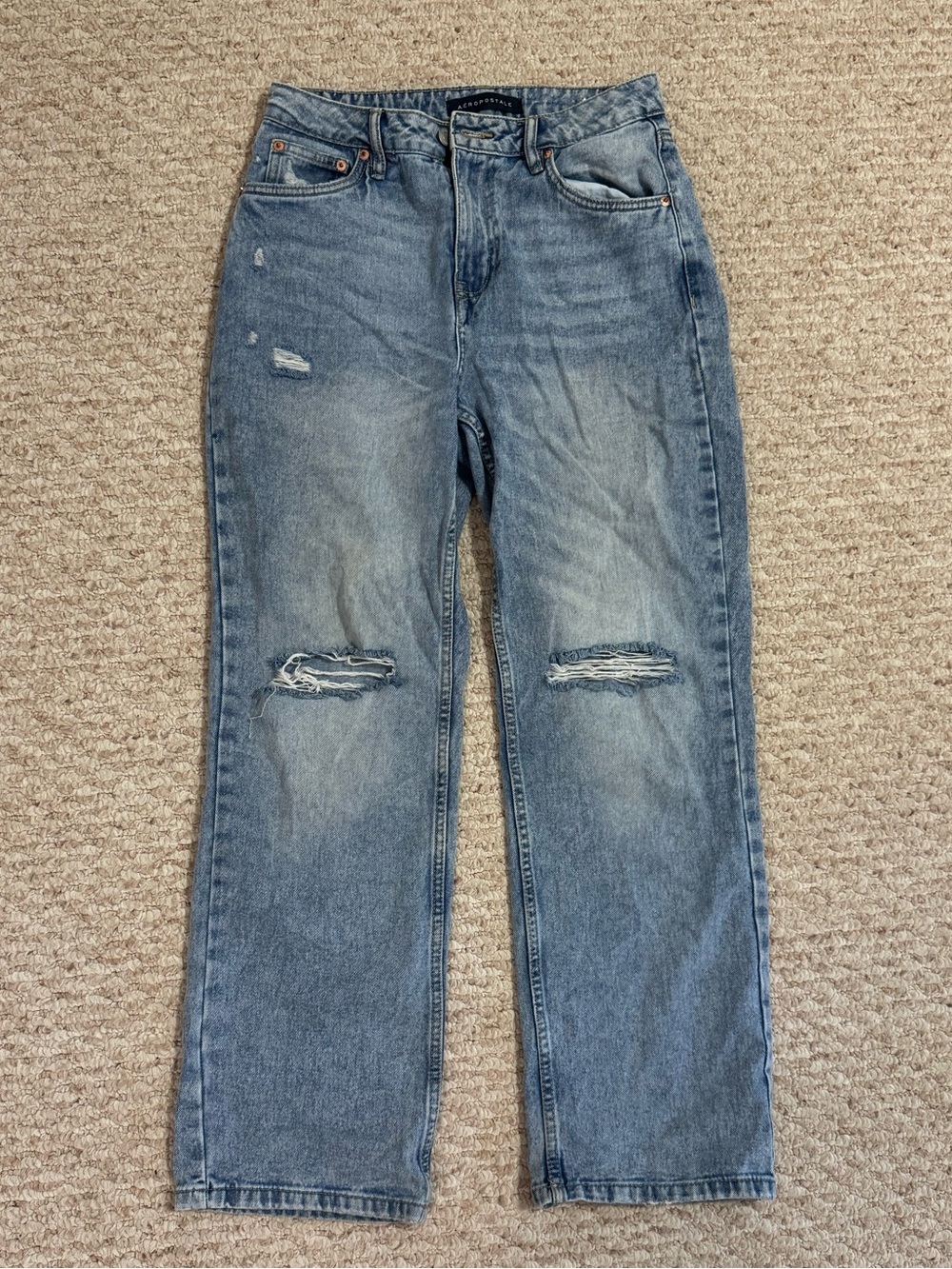 Aeropostale Women’s Light Blue Baggy Mom Distressed Jeans